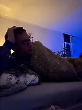 Schnubby1 online show from 03/14/25, 07:12