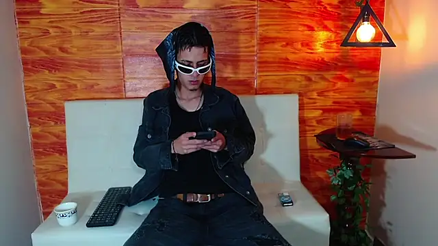 Bastiaan 28 online show from 03/07/25, 03:40