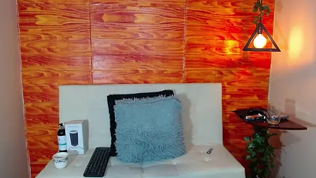 Bastiaan 28 online show from 03/12/25, 05:57