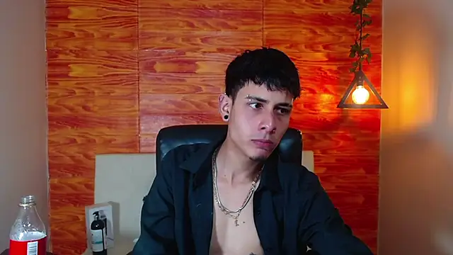 Bastiaan 28 online show from 03/14/25, 05:38