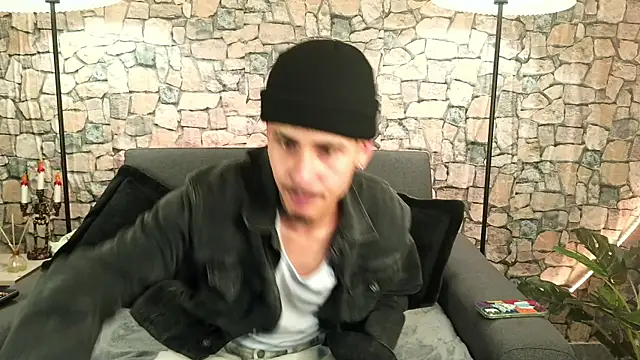 Bastiaan 28 online show from 10/24/25, 05:26