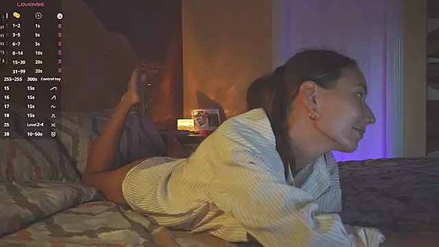 naiviv online show from 02/24/25, 10:36