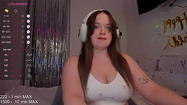 HANNA MONTANAS online show from 12/03/25, 05:55