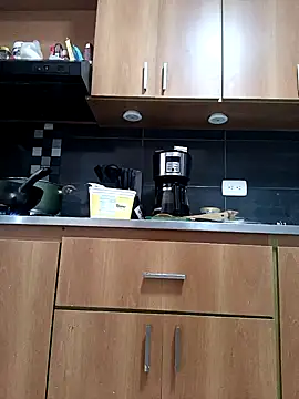 Snapshot of alondraabrown chatting on 01/19/25, 08:30 alondraabrown online show from 01/19/25, 08:30