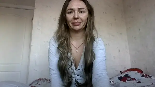 AngelinaLove28 online show from 02/01/26, 07:51