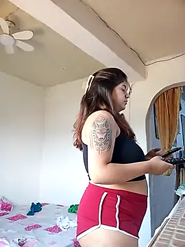 lynieh- online show from 03/08/26, 05:17