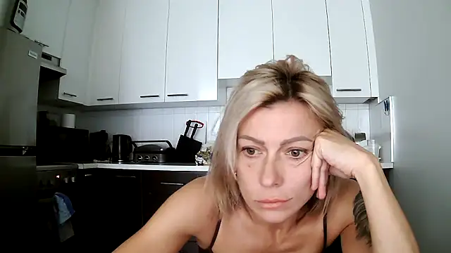 anechka1 online show from 10/04/25, 04:49