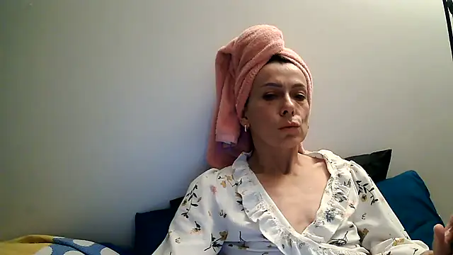 anechka1 online show from 06/07/26, 02:37