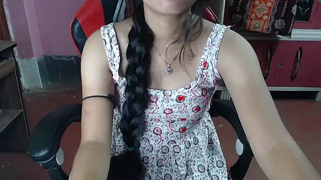 Angel Alison  online show from 05/18/26, 06:36