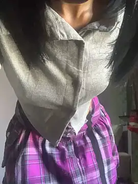 GoddessVee online show from 01/19/25, 12:17