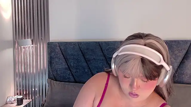 Karmilla Rosse online show from 03/13/26, 10:33