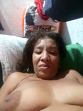 Snapshot of Surreyaa chatting on 11/02/25, 04:48 Surreyaa online show from 11/02/25, 04:48