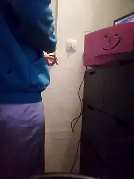 0815lukas2024 online show from 12/04/24, 01:03