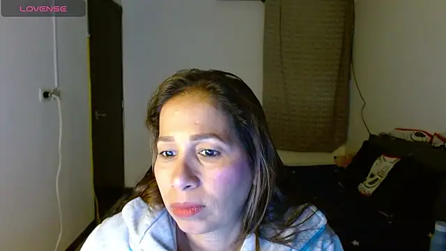 Snapshot of CaroMasha chatting on 03/11/26, 11:11 CaroMasha online show from 03/11/26, 11:11