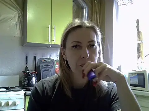 AshleyXHoney online show from 12/15/25, 08:29