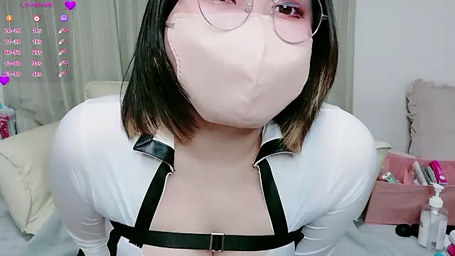 mi chat online show from 02/01/26, 03:21