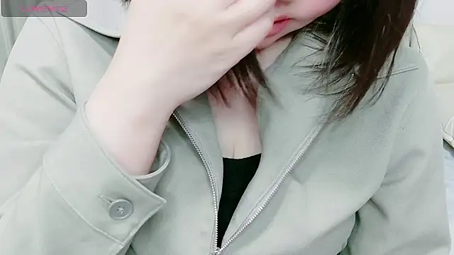 mi chat online show from 04/24/26, 03:03