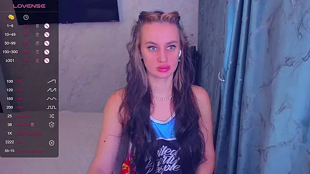 Cherry-Legenda online show from 01/14/25, 08:20