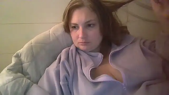 MilfyMrsRobinson online show from 12/04/25, 12:53