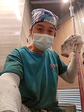 Snapshot of 2tomka52052sex chatting on 12/31/24, 01:47 2tomka52052sex online show from 12/31/24, 01:47