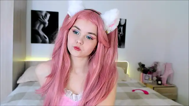 Snapshot of evelinal_ove chatting on 03/12/25, 05:13 evelinal ove online show from 03/12/25, 05:13