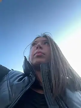 KimArts online show from 02/11/25, 01:41