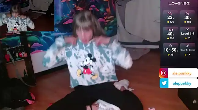 charlotbelucci  online show from 02/25/25, 11:22