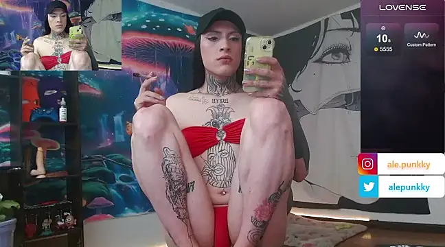 charlotbelucci  online show from 03/10/25, 04:25