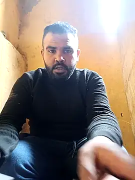 Snapshot of ListedLoin chatting on 01/19/25, 11:45 ListedLoin online show from 01/19/25, 11:45