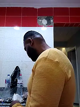 Snapshot of ListedLoin chatting on 02/17/25, 09:46 ListedLoin online show from 02/17/25, 09:46