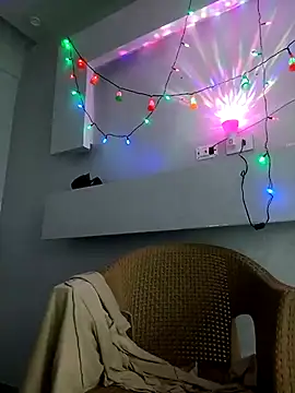 Snapshot of ListedLoin chatting on 03/17/25, 06:42 ListedLoin online show from 03/17/25, 06:42