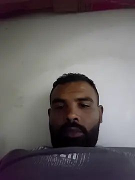 ListedLoin online show from 11/21/25, 03:00