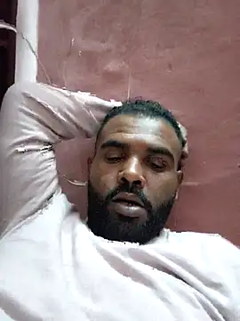 ListedLoin online show from 12/03/25, 10:41