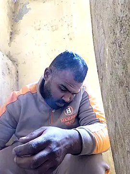 ListedLoin online show from 02/18/26, 07:59