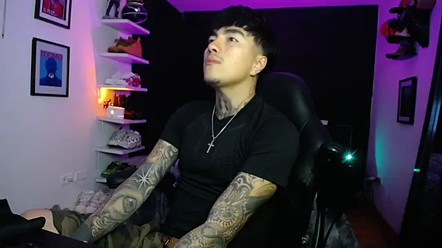 Snapshot of jung_dragon chatting on 12/14/25, 11:42 jung dragon online show from 12/14/25, 11:42