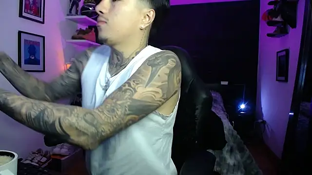 Snapshot of jung_dragon chatting on 12/16/25, 12:48 jung dragon online show from 12/16/25, 12:48