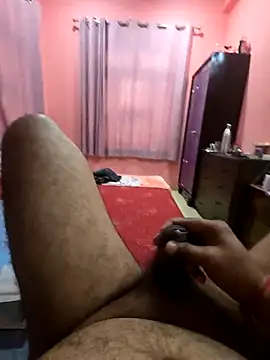 Snapshot of Loveboycurvy chatting on 11/03/25, 02:57 Loveboycurvy online show from 11/03/25, 02:57