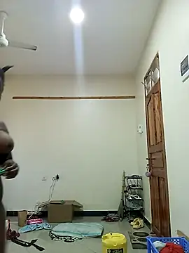 Snapshot of sweet-ass- chatting on 02/17/25, 11:13 sweet-ass- online show from 02/17/25, 11:13