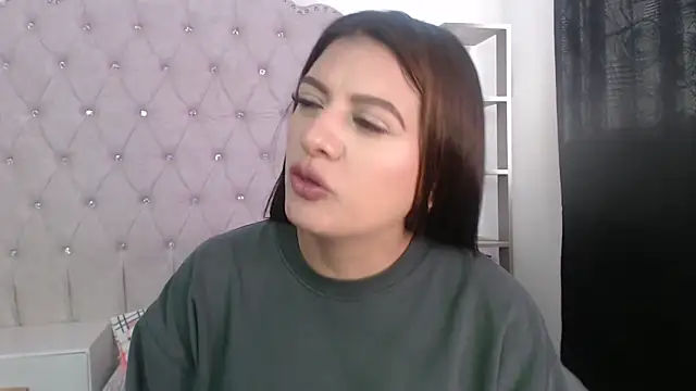 Abril Squirt online show from 05/04/26, 07:54