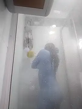 Snapshot of ToysSex_1 chatting on 10/26/25, 05:19 ToysSex 1 online show from 10/26/25, 05:19