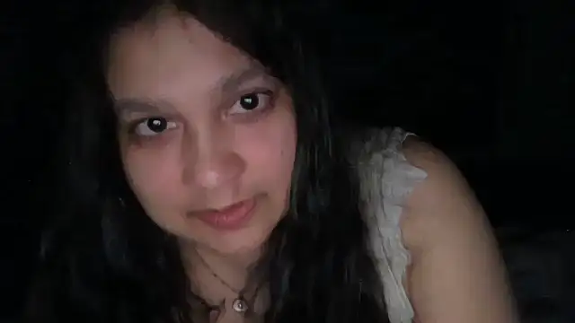 MelanieFawker online show from 10/06/25, 03:26