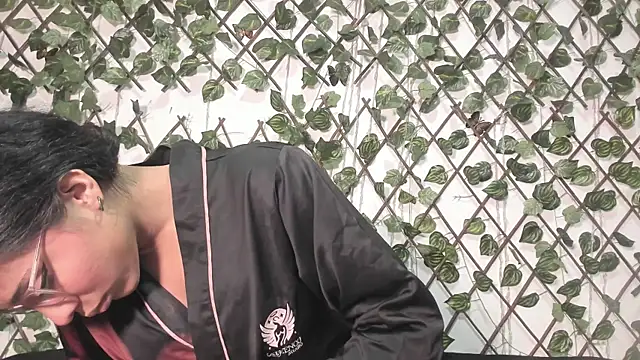 EmilyGomezLS online show from 03/27/26, 11:54