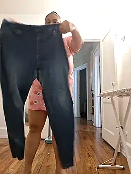 Snapshot of pinkpassionpleaser chatting on 02/25/26, 10:58 pinkpassionpleaser online show from 02/25/26, 10:58