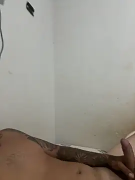 Snapshot of novinhodz chatting on 03/04/26, 08:42 novinhodz online show from 03/04/26, 08:42