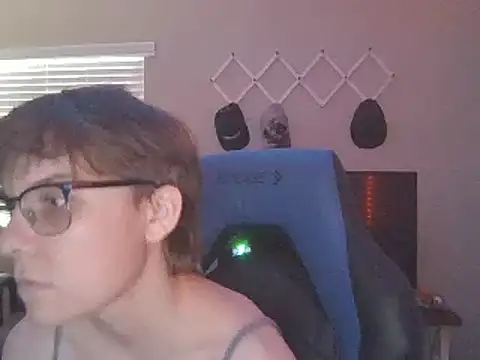 KaliSnow199623 online show from 02/08/25, 12:06