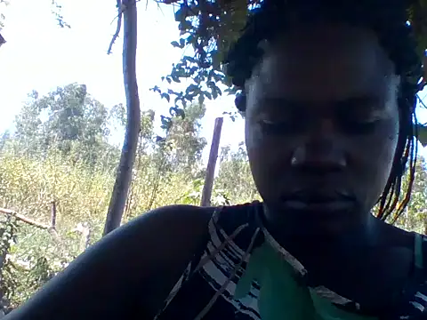 missarpie online show from 12/17/25, 11:16