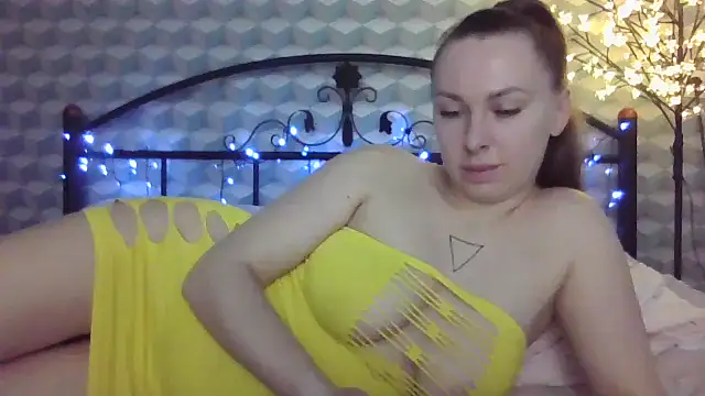 Snapshot of _Leslyy_Solo_1 chatting on 01/28/25, 01:05 Leslyy Solo 1 online show from 01/28/25, 01:05