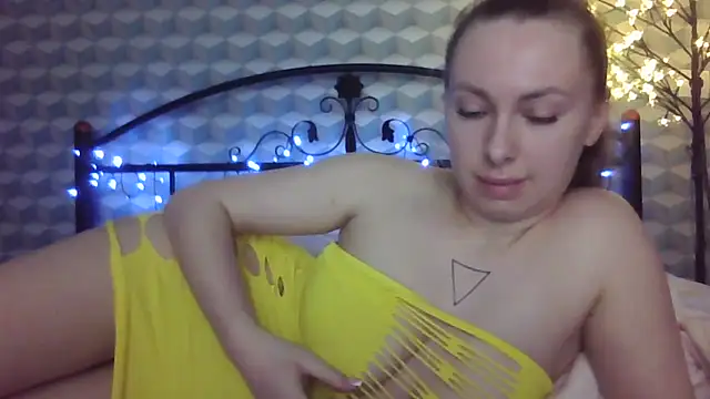 Snapshot of _Leslyy_Solo_1 chatting on 02/08/25, 06:55 Leslyy Solo 1 online show from 02/08/25, 06:55