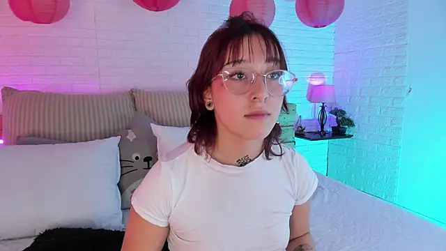 sofi bakerr online show from 01/30/25, 02:36