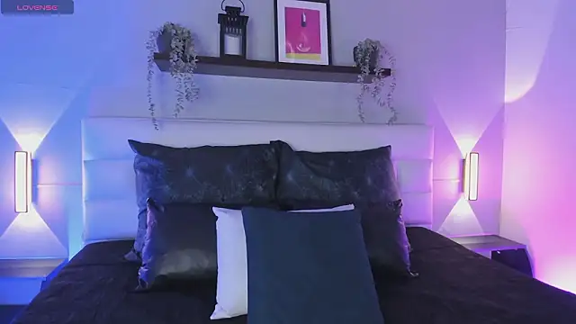 sofi bakerr online show from 02/06/26, 11:57